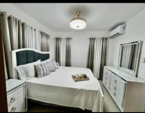 Precioso apartamento de 3 dormitorios y 2 baños con piscina.